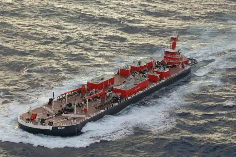 articulated tug barge (atb)