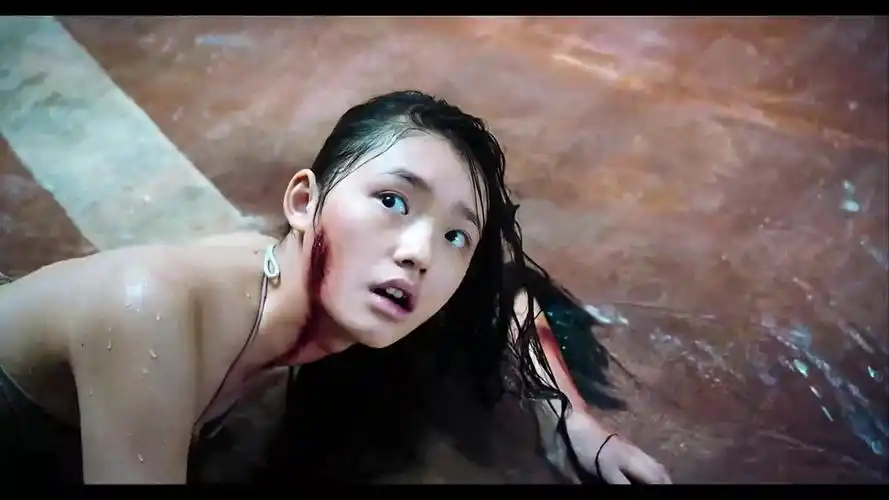 人类为了利益,大量捕杀美人鱼