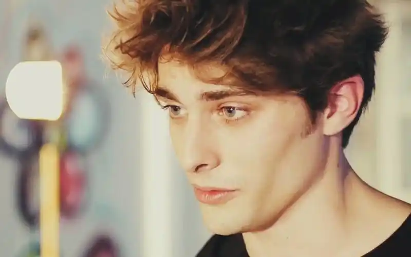 "直到遇见你,一切才算数" | 法国skam/elu