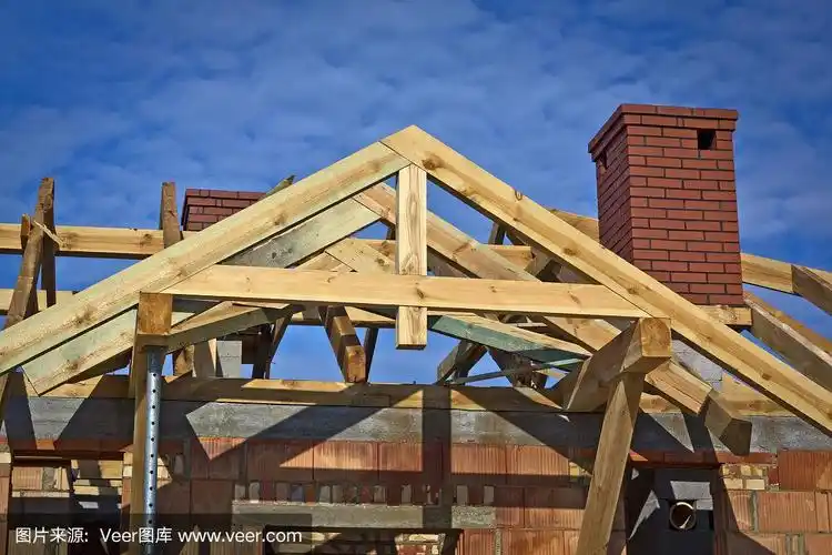 住宅建筑中的木结构屋顶