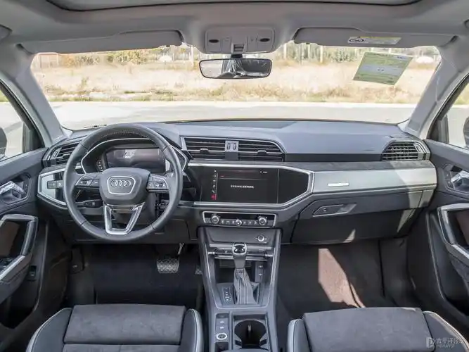 江苏泰州奥迪q3最多优惠75万现车充足