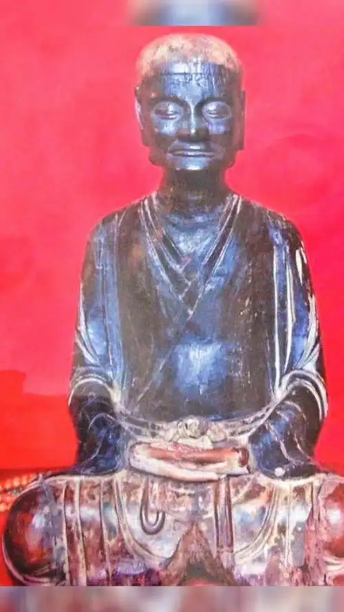 安溪清水岩蓬莱祖殿清水祖师正金身神像,自宋至今,历经沧桑,香火供养