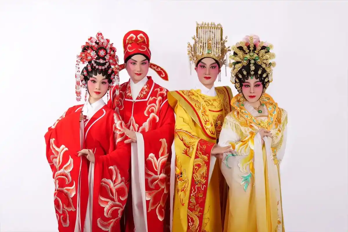 今晚开始广州青年粤剧团一连三晚在茂名市茂南区鳌头镇潮利车头村