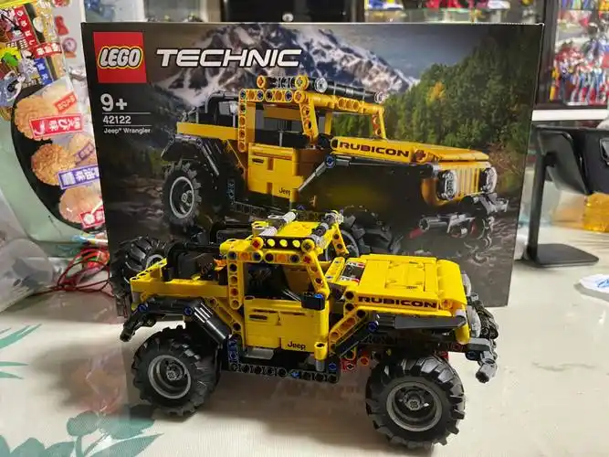 乐高吉普牧马人越野车拼好了