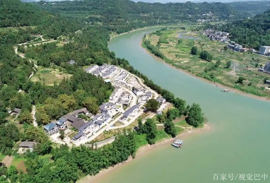 实拍四川巴中三江镇