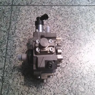 金龙宇通江铃汽车 高压油泵 共轨泵喷油泵欧三博士