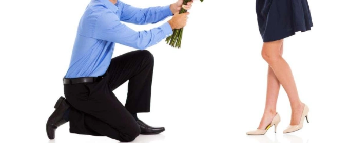 单膝跪地求婚是跪左腿还是右腿优质