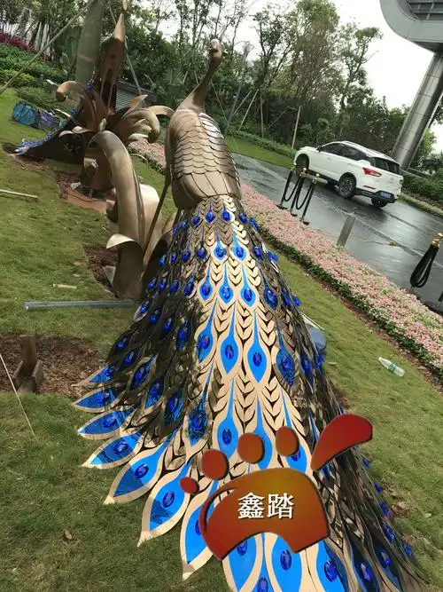 园林景观不锈钢孔雀雕塑百鸟之王