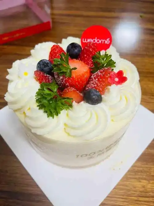 味多美(磁器口店)-"今年新推出牛年小蛋糕,吃起来口感细腻 像.