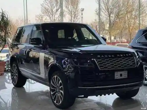 2021款路虎揽胜运动版上市,售价110.8万元的hst版最值得入手