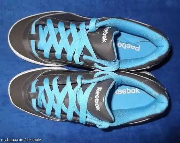 艾弗森ai代言reebok锐步经典面包鞋3双 39,40,40.5码