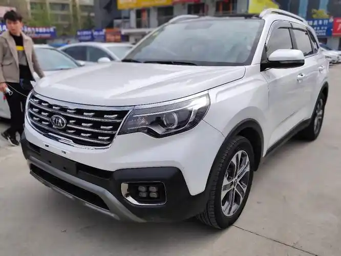 合肥2019年1月起亚智跑2019款20l自动智享豪华版白色手自一体