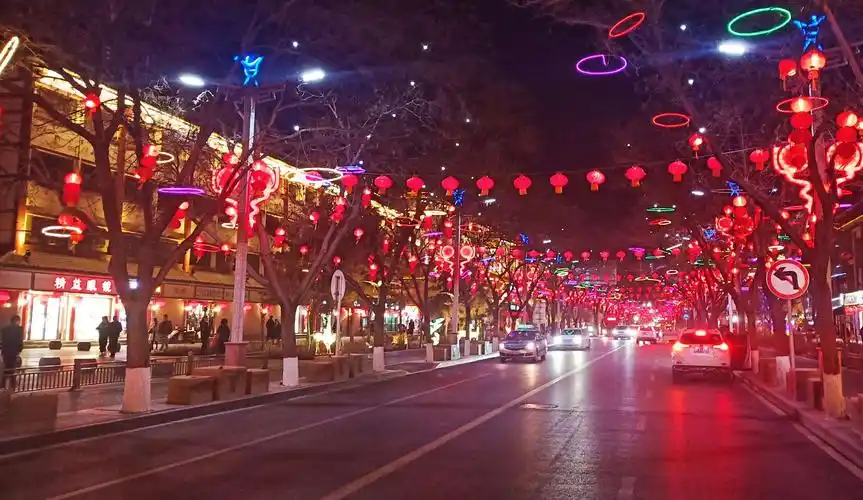 河西明珠,西汉遗韵,酒泉2021年春节街景(2021.2.20手机随拍)