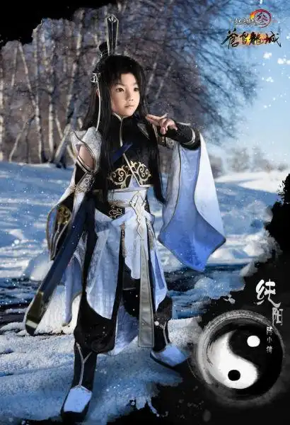 玉树临风陈小猪cos秦风套纯阳少侠纯阳正太cos首曝后勤:力量熊猫辛巴