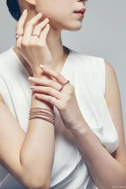 手指粗适合什么样的戒指?