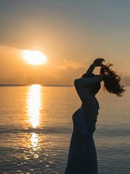 海边日出独属夏日的浪漫