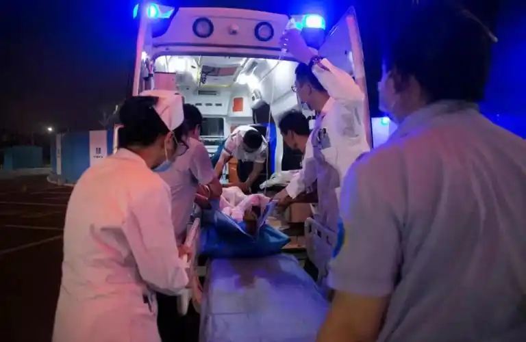 为急症患者开通生命绿色通道——济宁市第一人民医院急诊科