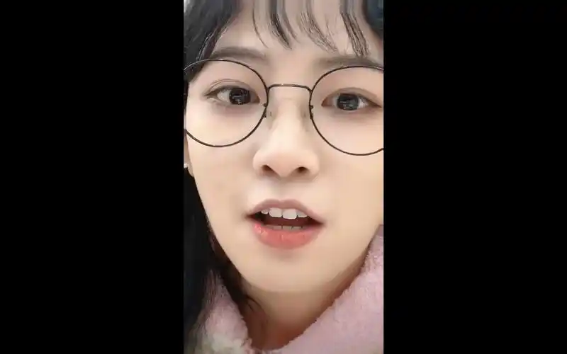 陈逗逗 1.13晚-弹弹琴唱唱歌 快手直播(纯享版)_哔哩哔哩_bilibili