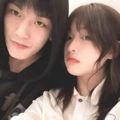 双人情头真人版一对高质量图片,超甜_情侣头像_头像屋