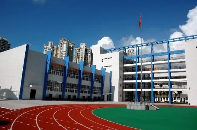 深圳南山外国语学校高新部照片3