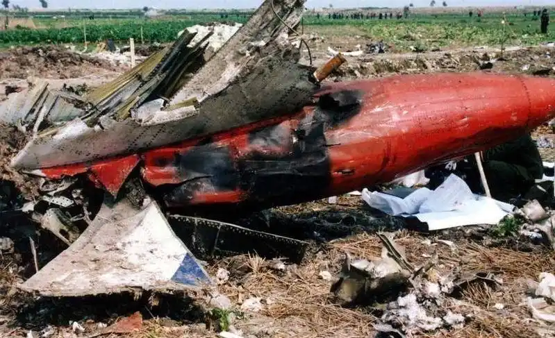 重庆到深圳多少公里(细数历年较严重的空难) - 青木春