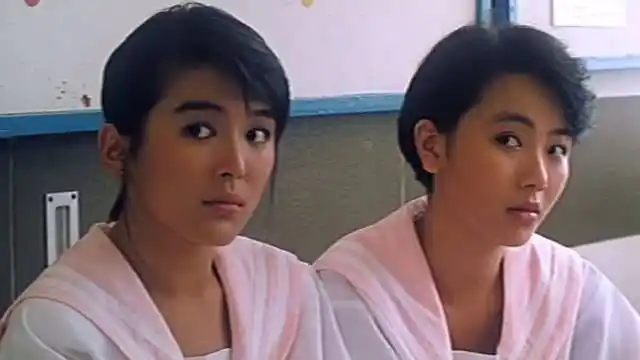 她参演《开心鬼》系列走红,被富豪包养了4年,26岁患上厌食症