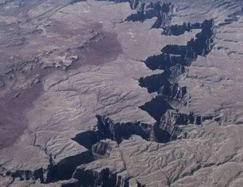 世界旅游景点排行榜前十名图片,科罗拉多大峡谷受欢迎,日本京都有特点