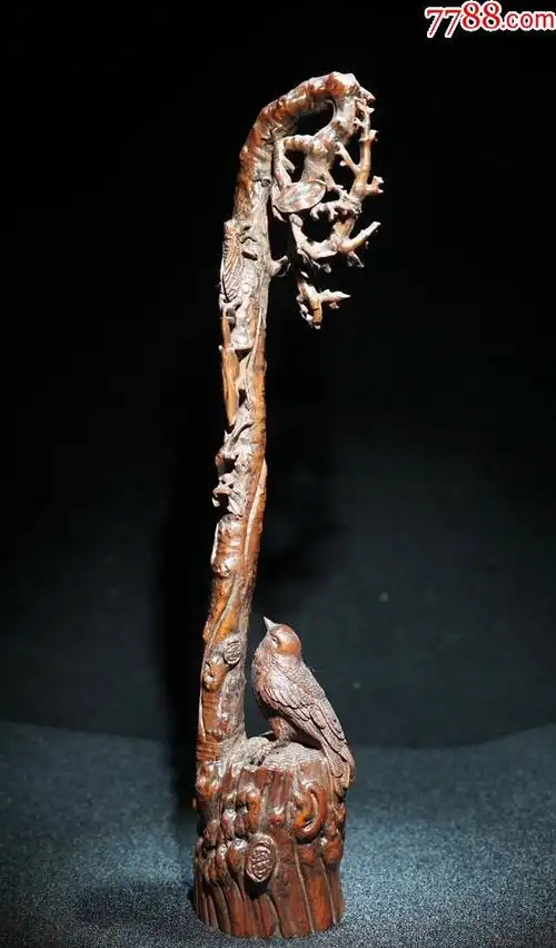 黄杨木螳螂捕蝉黄雀在后摆件_木雕摆件_第1张_7788砚台收藏