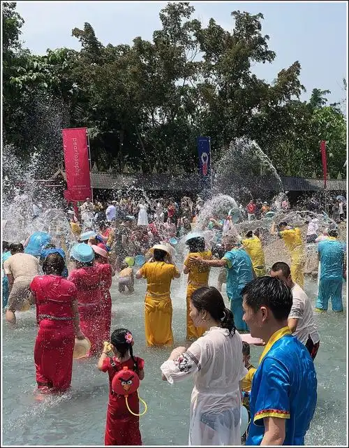 2021海南自驾回京记8傣族园里来作客泼水节中欢乐多