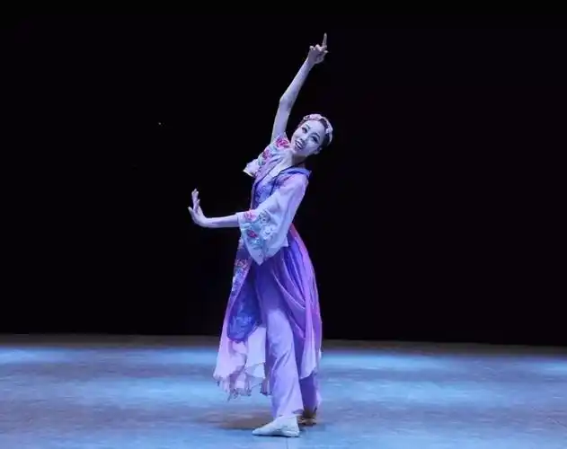 6月20日,舞之清韵 — 南艺舞院中国古典舞表演专业古典舞课程结业汇报