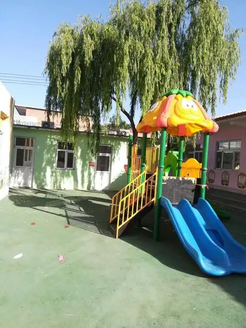 美丽的校园我的家——台峪乡中心幼儿园 张文素