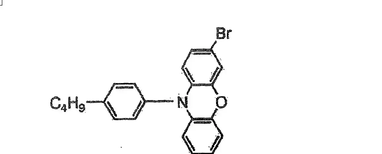 在其中,预先用氩气吹泡,加入经脱气的四氢呋喃 (脱水溶剂)60g.