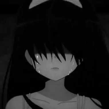 流泪动漫头像女生高清黑白伤感的动漫女生虐心哭泣头像图片