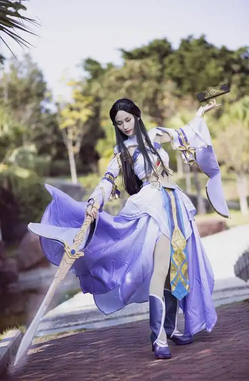 王者荣耀露娜紫霞仙子cosplay