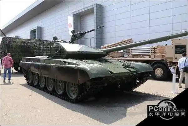 装甲前线东欧小国魔改t-72 圣甲虫吓死人|t-72主