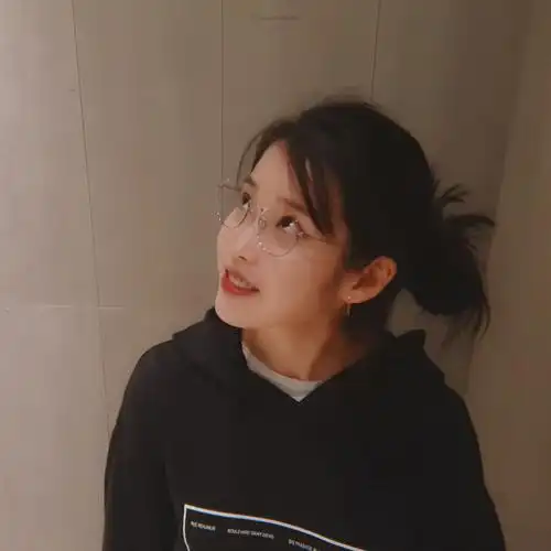 iu李知恩头像cr砂糖收藏家