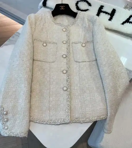 香奈儿22中古新款粗花呢外套