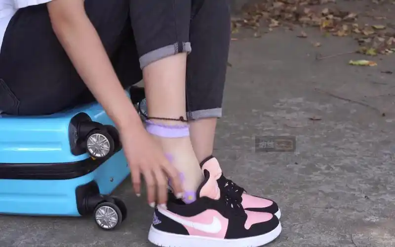 4k 美女短袜板鞋测评穿搭商拍上脚 264