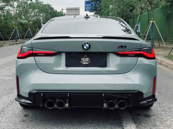 宝马 宝马m4 2021款 m4双门轿跑车 m xdrive 雷霆版图片