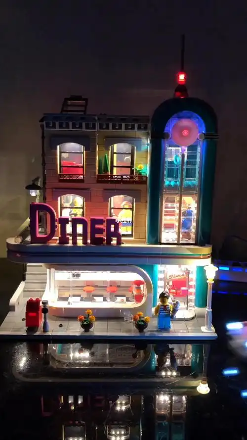 乐高街景怀旧餐厅10260