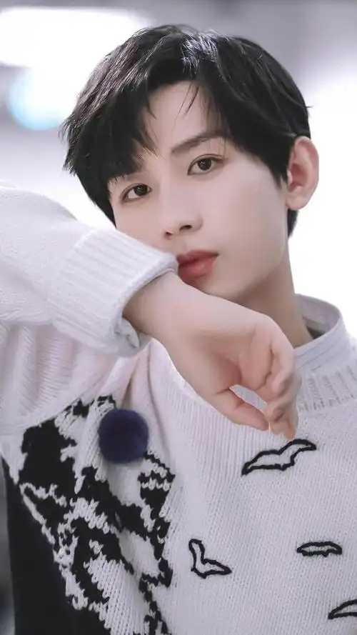 成毅壁纸,一个大帅哥