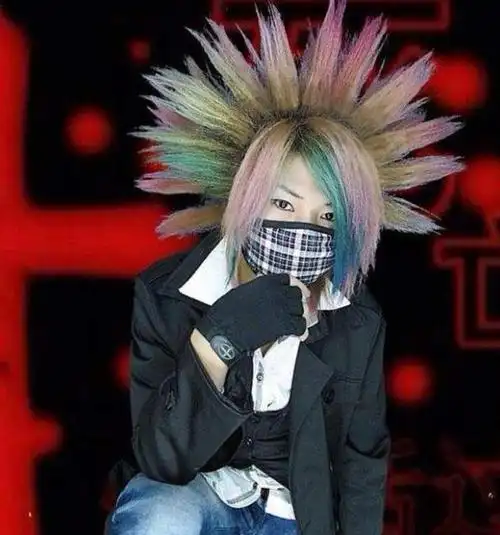 一晃十多年过去了葬爱家族已经为人父母满满的都是回忆