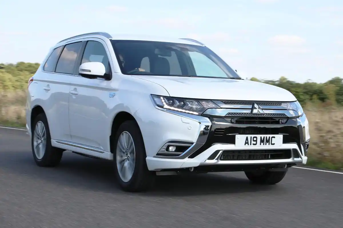 每一款车型基本上都是要带着自家的风格的,这款三菱欧蓝德自然也是