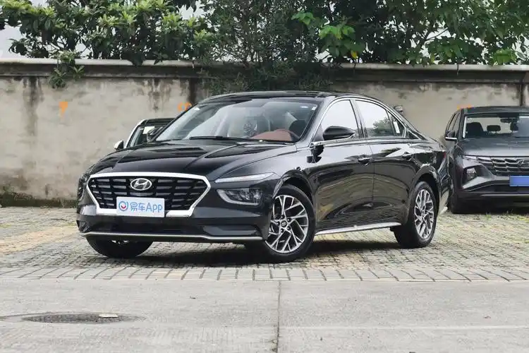 2021款名图18lcvt精英版glx