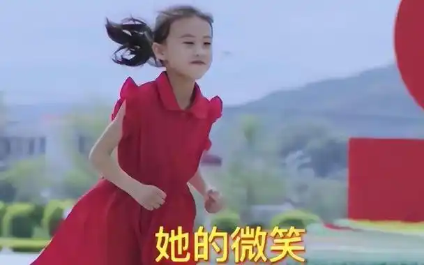 后不后悔?宁夏那个一笑成名拒绝百万签约的小女孩,现在成了这样