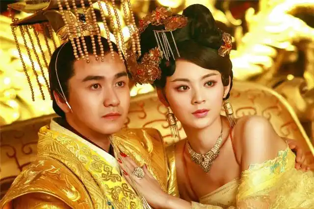 他被称为史上最无耻的皇帝,爱和大臣做这事,让人难堪|高纬|皇帝|玉体