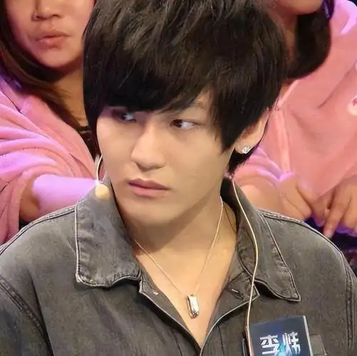 苏醒暴揍好兄弟李炜12年后再看这两人的处境才发现他才是赢家