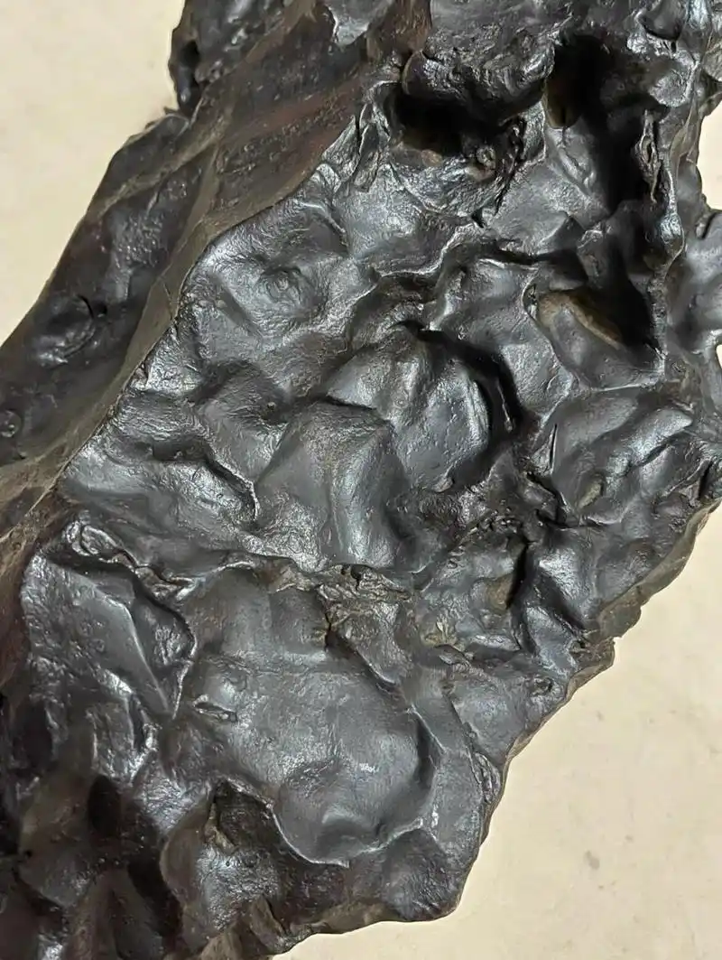 价值150万的陨石长啥样98 阿林铁陨石(sikhote alin)是采集苏联时期