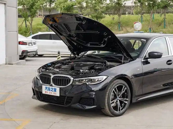 华晨宝马 宝马3系 2022款 改款 325i m运动套装