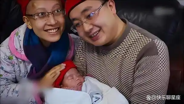 "嘿,小笼包,今天是2016年12月3日对不对,妈妈在这里祝你生日快乐啦!